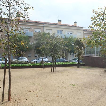 Nice Apartment In Costa Brava ปาลาฟรูเจย์ ภายนอก รูปภาพ